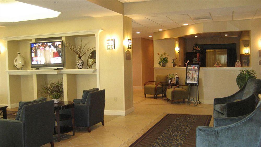 Holiday Inn Express Hotel & Suites Clearwater Us 19 North By Ihg Інтер'єр фото